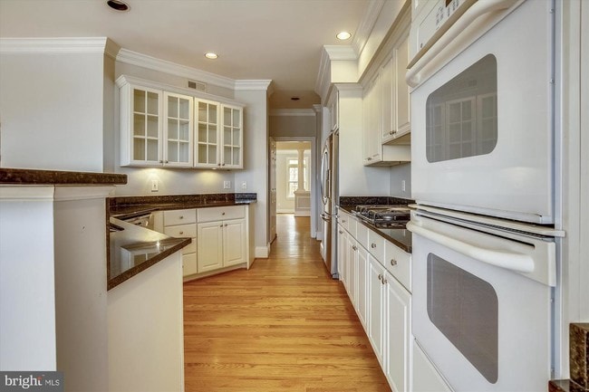 Building Photo - 2009 Mayfair McLean Ct