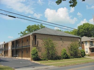 Primary Photo - Rogers Manor