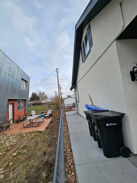 Building Photo - 5322 Reed St