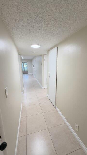 Building Photo - 5545 N Lakewood Cir