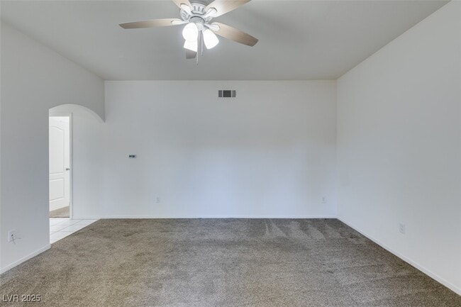 Building Photo - 5525 W Flamingo Rd
