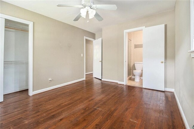 Building Photo - 1174 Arborvista Dr NE