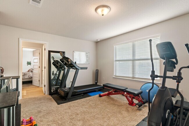 Building Photo - 224 Baycliff Dr