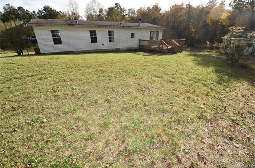 Building Photo - 8640 old pond rd