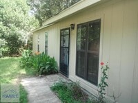 Building Photo - 707 Thornwood Way