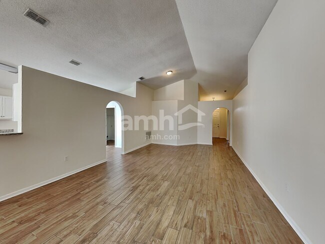 Building Photo - 12904 Brookcrest Pl