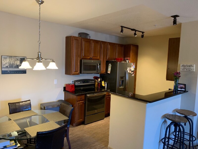 Building Photo - 2855 Blue Sky Cir