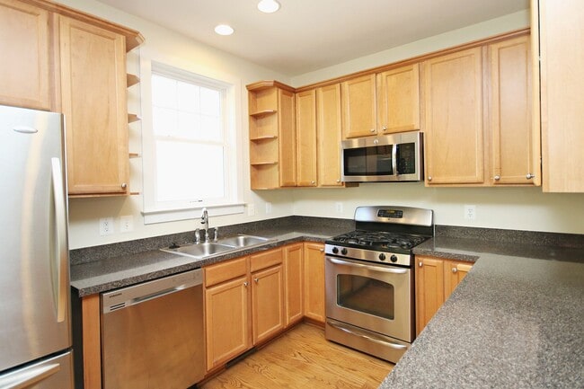 Building Photo - Dog-Friendly Brookwood Home Near UVA Medical Center & Downtown