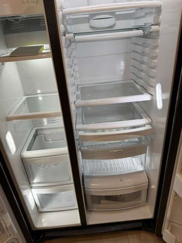 Building Photo - 1901 Jamestown Wy