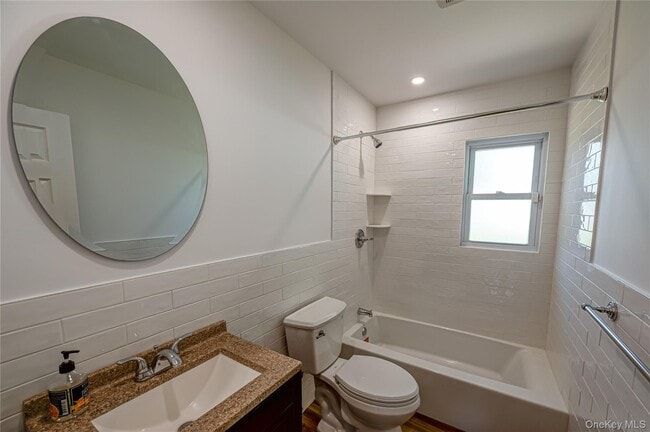 Building Photo - 69 Allan Dr