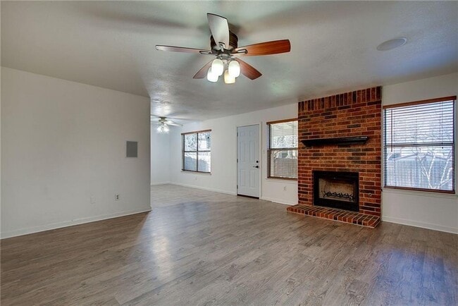 Building Photo - 7502 Montaque Dr