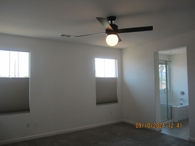 Building Photo - Luxury Townhome in Moreno Valley