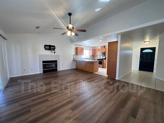 Building Photo - 3908 S Dans St