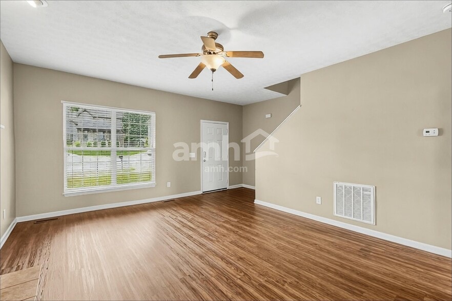 Building Photo - 103 Porter Ct