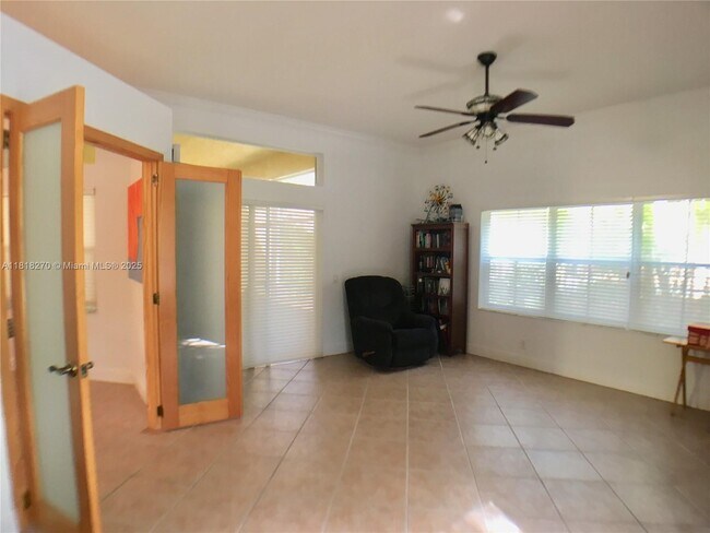 Building Photo - 1138 Croton Ct