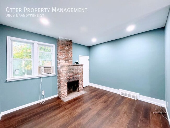 Building Photo - 3869 Brandywine St