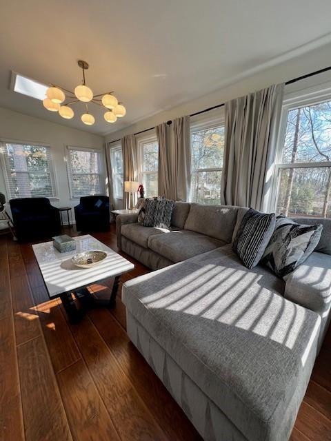 Building Photo - 3867 Hillcrest Dr SE