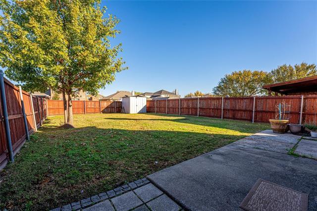 Building Photo - 2929 Jamestown Dr
