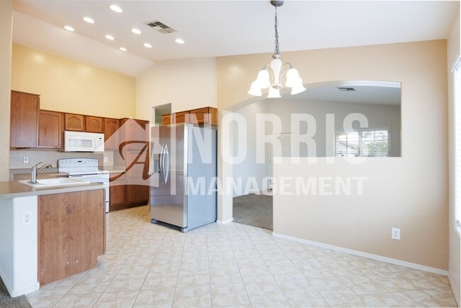 Building Photo - Beautiful Home for Rent NOW