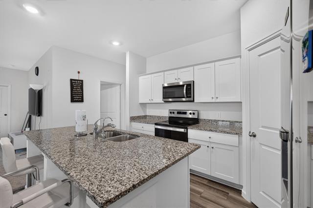 Building Photo - 13435 Wembley Heights Dr