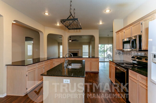 Building Photo - 2115 Wickiup Trail