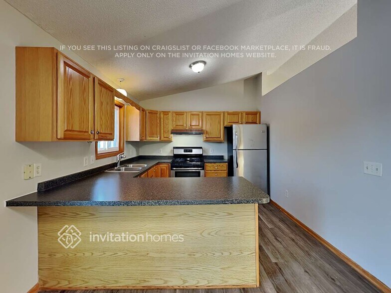 Building Photo - 6125 175th St W