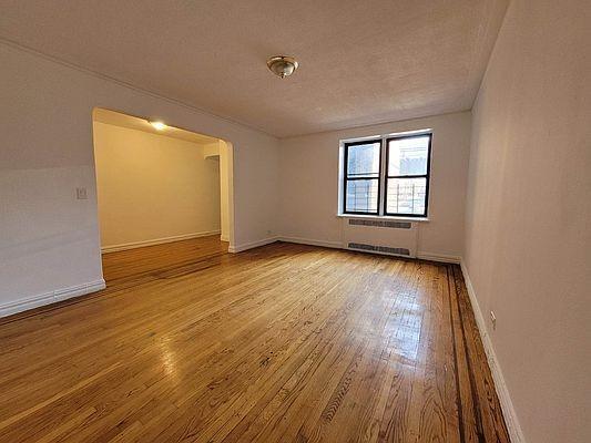 Building Photo - 2 bedroom in BRONX NY 10465