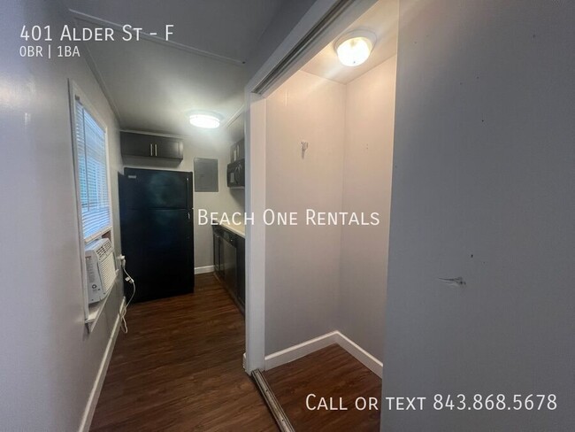 Building Photo - Myrtle Beach - Studio Apartment (All Utili...