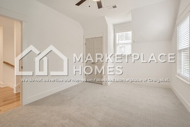 Building Photo - 518 Yokley Rd