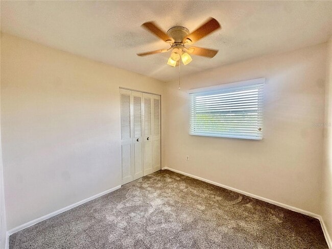 Building Photo - 141 Poe Dr