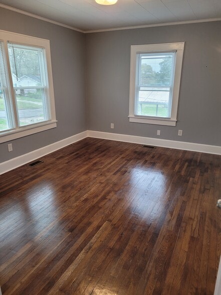 Building Photo - 615 Washington St