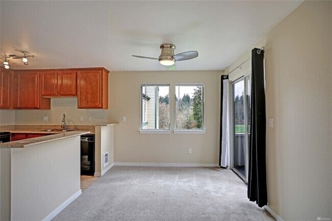 Building Photo - 20330 Bothell Everett Hwy