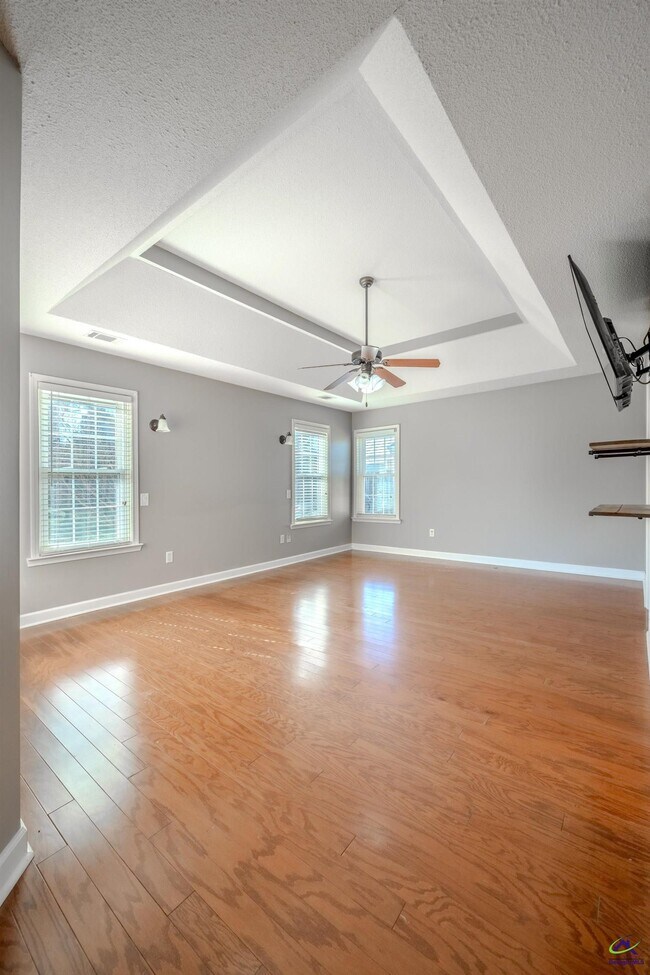 Building Photo - 611 Bay Laurel Cir