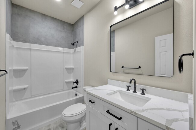 Building Photo - 106 Harbor Ct