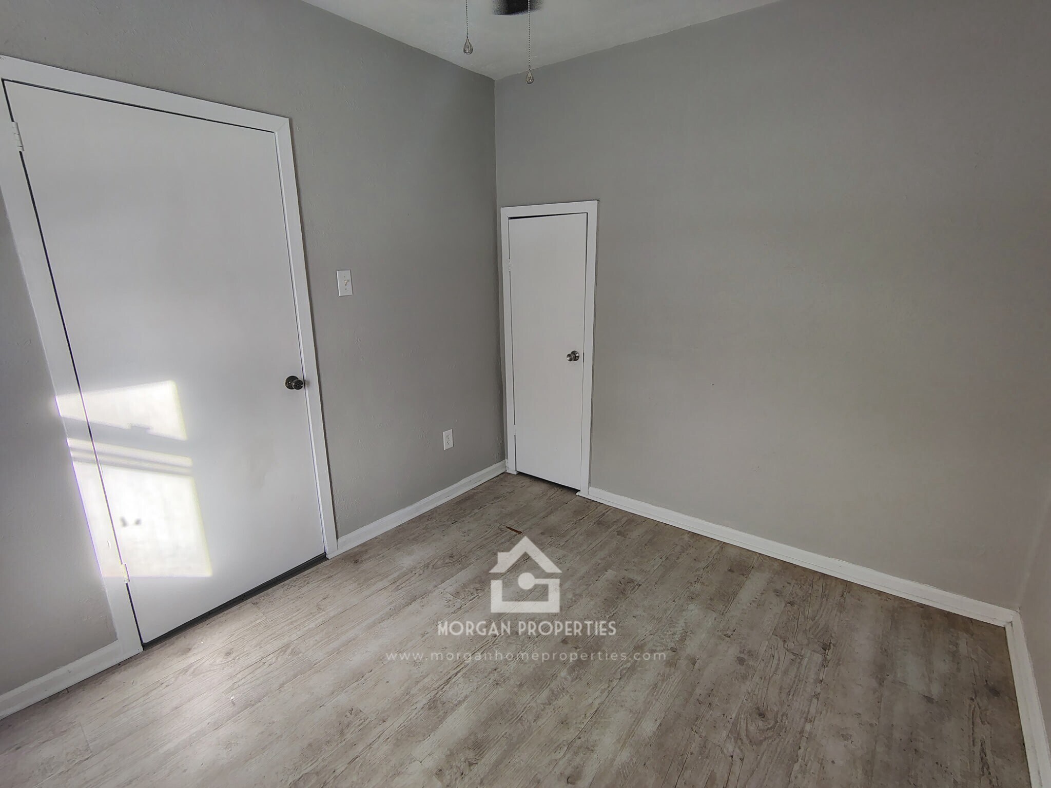 Building Photo - 701 S Black St