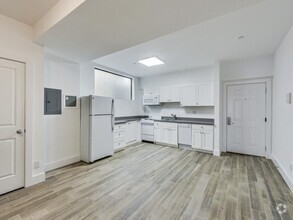 Building Photo - One Month Free!! Mission 1BR in the Heart ...