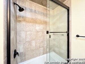 Building Photo - 814 Finale Ct