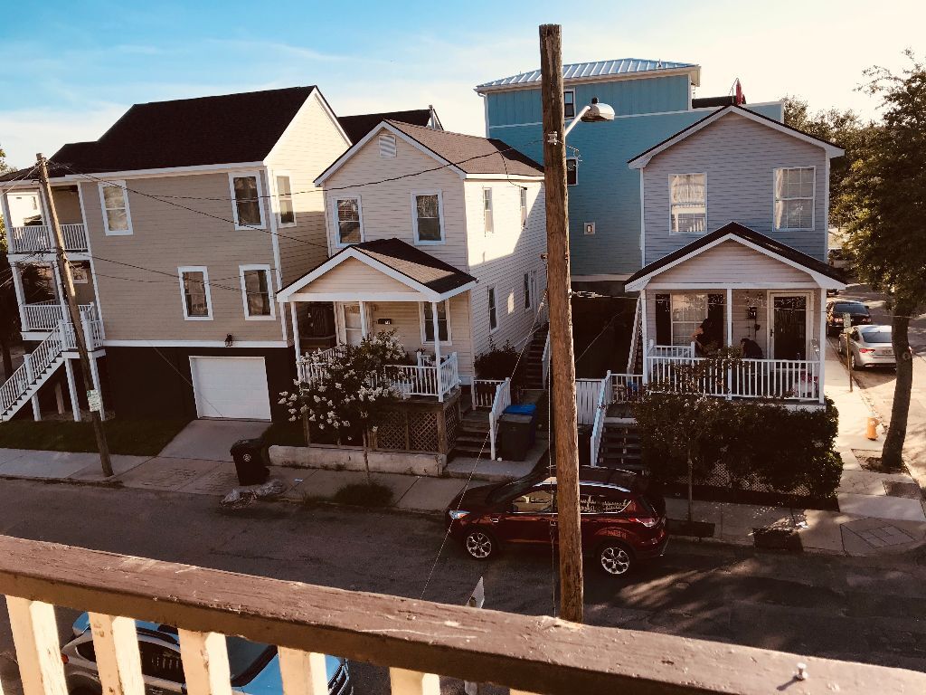 surrounding neighborhood - 61 Cooper St