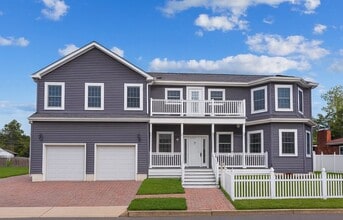 Building Photo - Beautifully Renovated 4-Bedroom Colonial –...