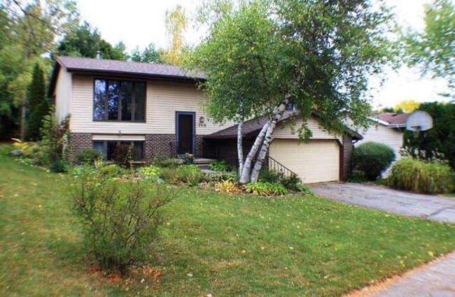 Building Photo - 7110 Lindfield Rd