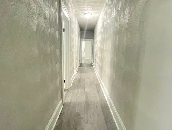 Building Photo - 527 37th St