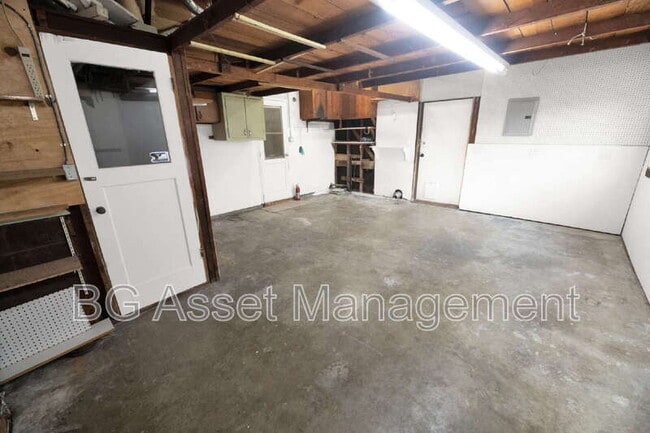 Building Photo - 950 Kelvin Ct