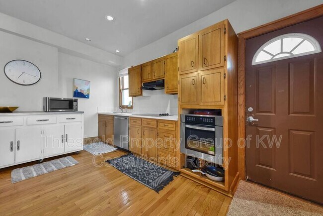 Building Photo - 1355-1357 Dennison Avenue