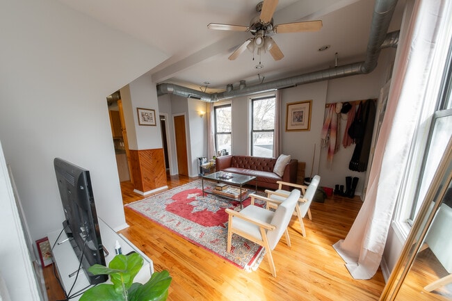 Building Photo - 1304 N Campbell Ave