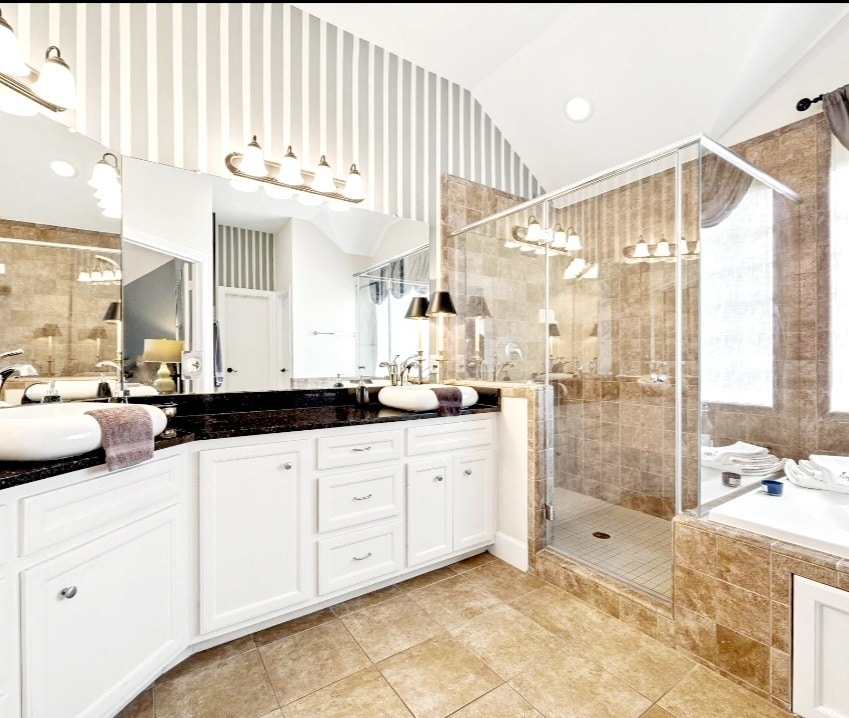 Building Photo - 548 Westcross St