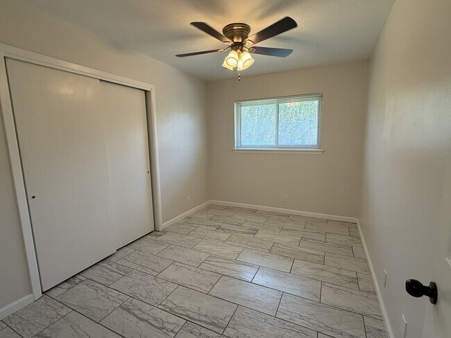 Building Photo - 7201 Armistad Ave
