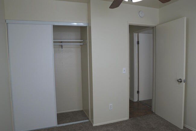 Building Photo - 52601 Avenida Navarro