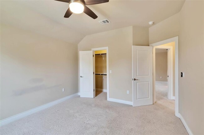 Building Photo - 15012 Iveans Way