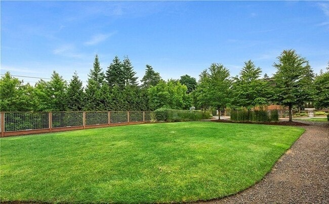 Building Photo - A Modern In-city Style with Comfort of the Suburbs Single Family Detached Condo