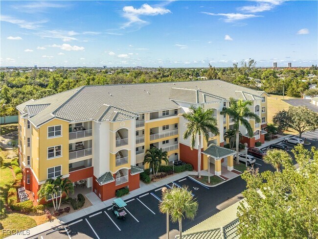 Building Photo - 11041 Gulf Reflections Drive